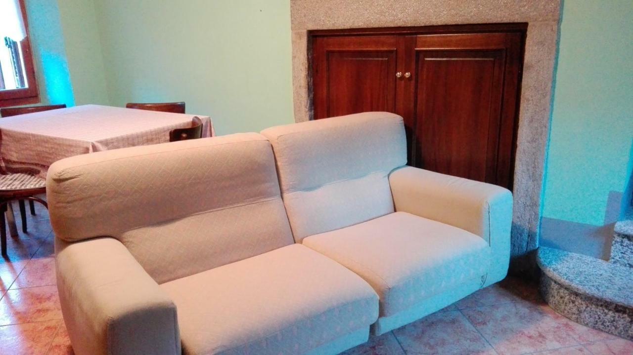 Il Borgo Di Monica Villa Domodossola Bagian luar foto