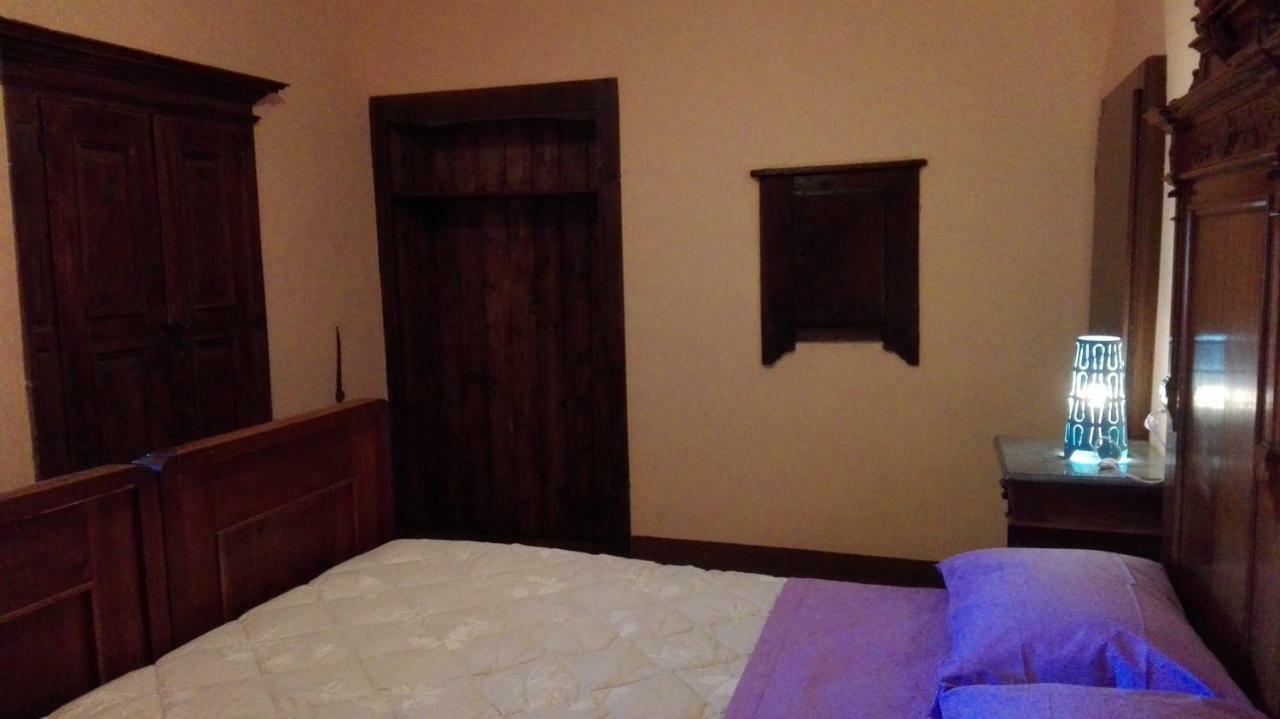 Il Borgo Di Monica Villa Domodossola Bagian luar foto